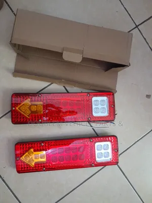 Universal 12V/24V Tail/Brake Light for Trailers, Trucks, Buses, Caravans