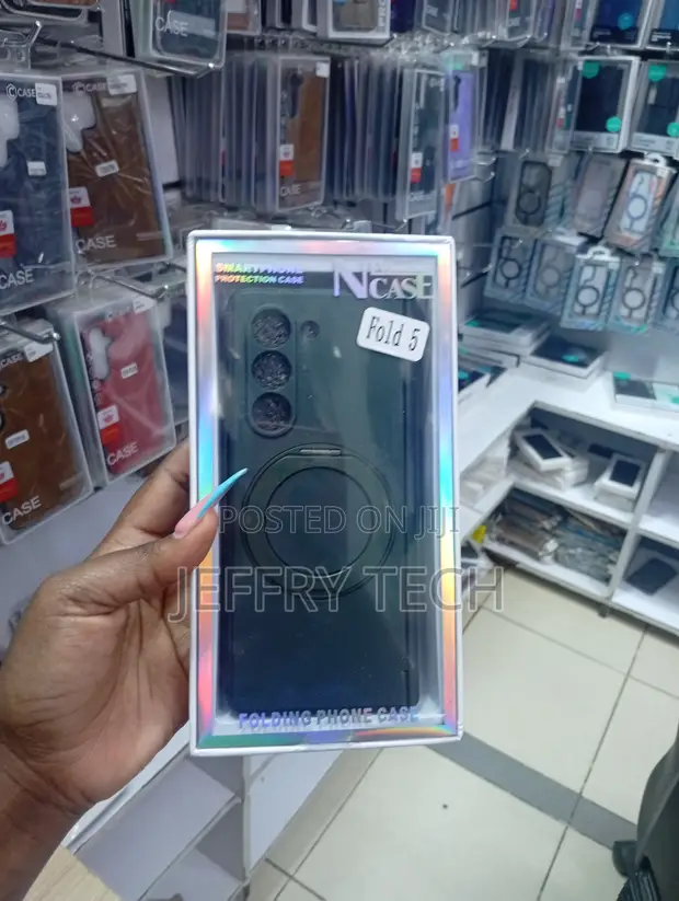 Dark Green Magnetic Ring Case for Samsung Galaxy Z Fold 5 - 1