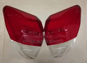 Toyota Vanguard Tail Lens (Brand New)