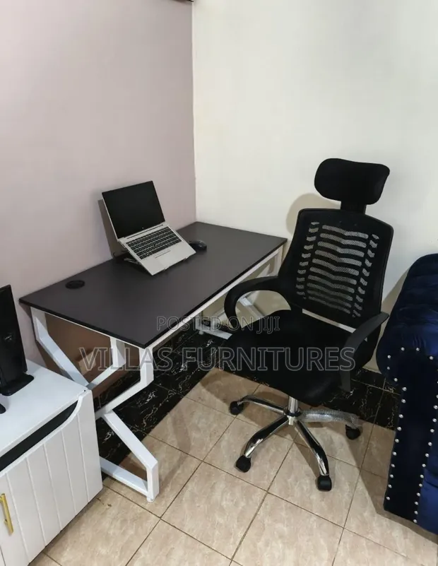 Metallic Table and Mesh Headrest Chair Set - 1