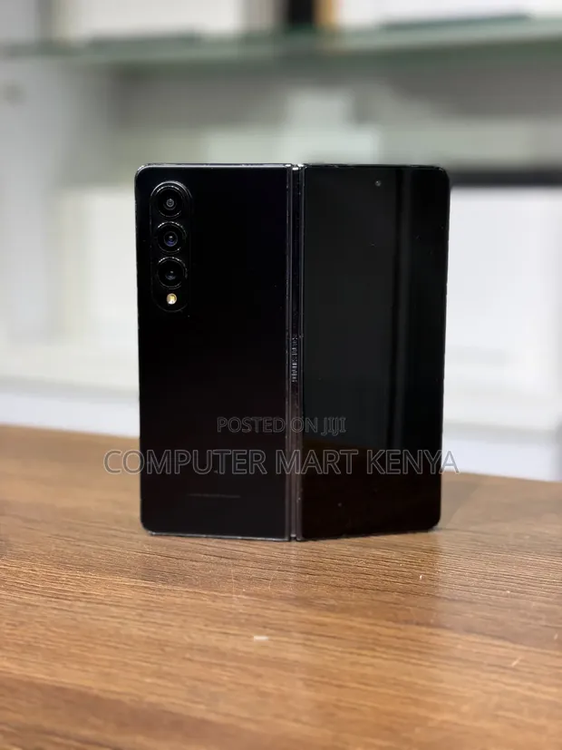 Samsung Galaxy Z Fold4 512GB Black - 1