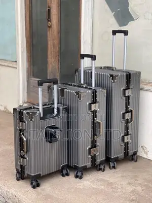 3-in-1 Luxurious Managerial Suitcase Set