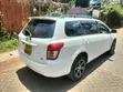 Toyota Corolla Fielder 2010 White - 4