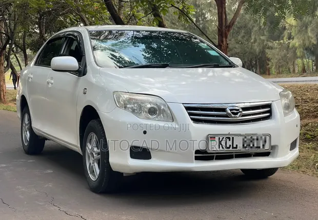 Toyota Axio 2011 White - 1
