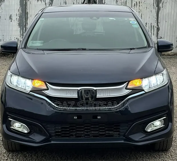 Honda Fit 2019 Hybrid - 1