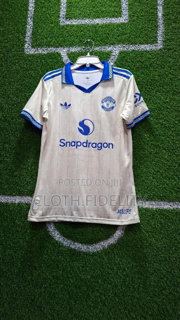 Manchester United Concept Edition Kit - 1