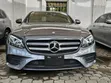 Mercedes-Benz E200 AMG 2019 Gray - 1