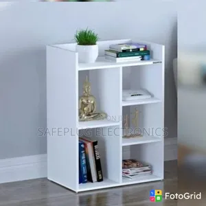 Modern 5-Shelf Bookshelf - Stylish & Spacious
