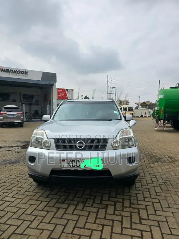 Nissan X-Trail T31 2007 Gray - 1
