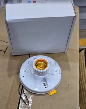 Wireless Security Bulb Holder Camera - Smart Home Monitoring