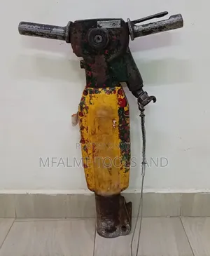 Atlas Copco Breaker ya Kuondoa Magofu Iliyotumika