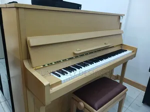 Pianio la Perzina la Kusimama - Jipya Kabisa