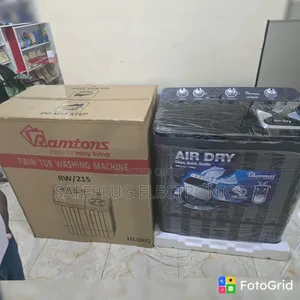 Black Ramtons 15KG Twin Tub Washing Machine