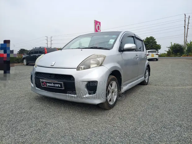 Toyota Passo 2008 Silver - 1