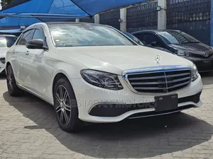 Mercedes-Benz E400 2018 Off-White