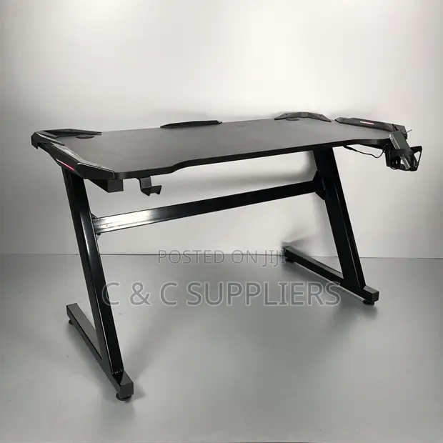 Modern Black 1.4m Gaming Desk - 1