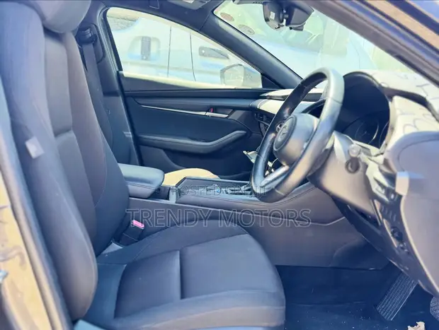 Mazda 3 2019 Gray - 1
