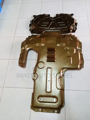 Mercedes-Benz C-Class (W205) Kinga ya Chuma ya Sump ya Injini