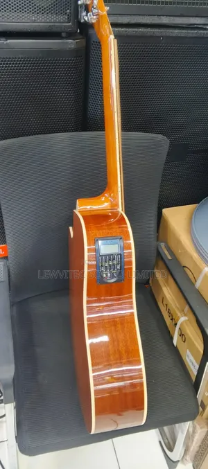 Gibson Gitaa la Umeme/Akustiki