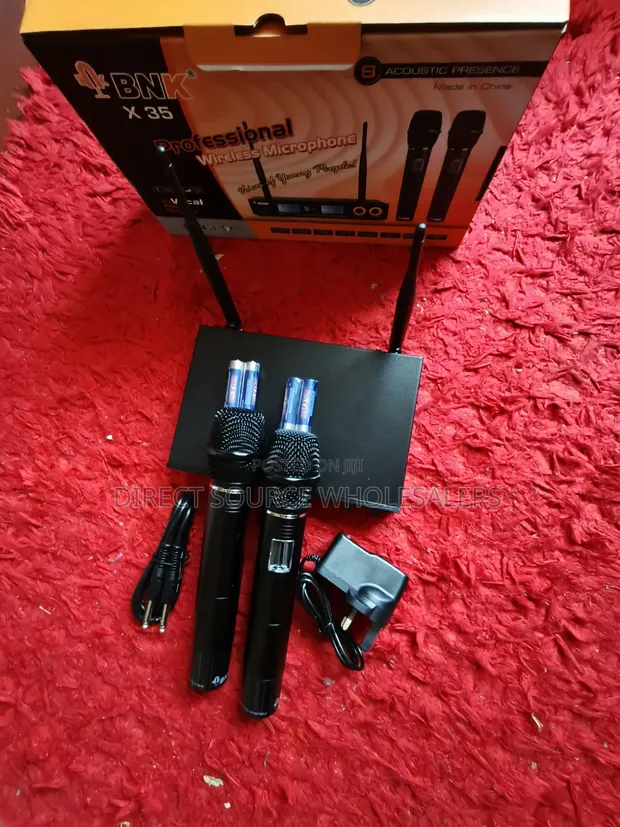 BNK X35 Wireless Microphone for Church & Events - 1