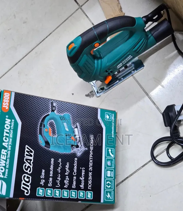 Power Action 800W Jigsaw - 1