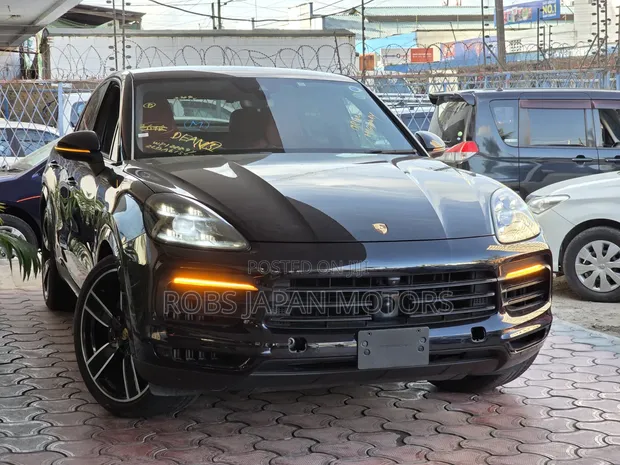 Porsche Cayenne S Coupe 2020 Black - 1
