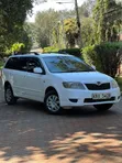 Toyota Corolla Fielder 2005 White - 3