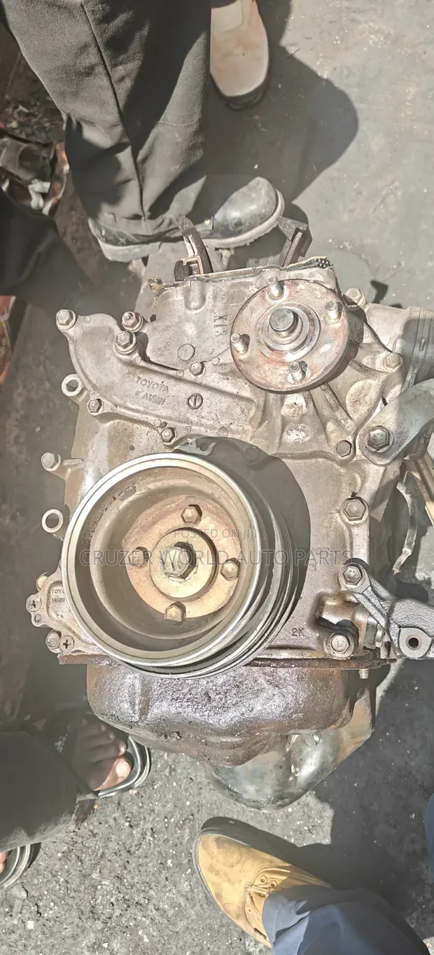 Toyota Hilux Surf 3RZ Half Engine - 1