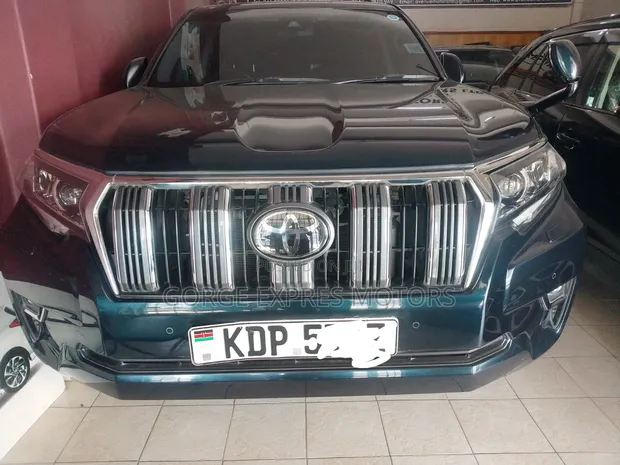 Toyota Land Cruiser Prado 2016 White - 1