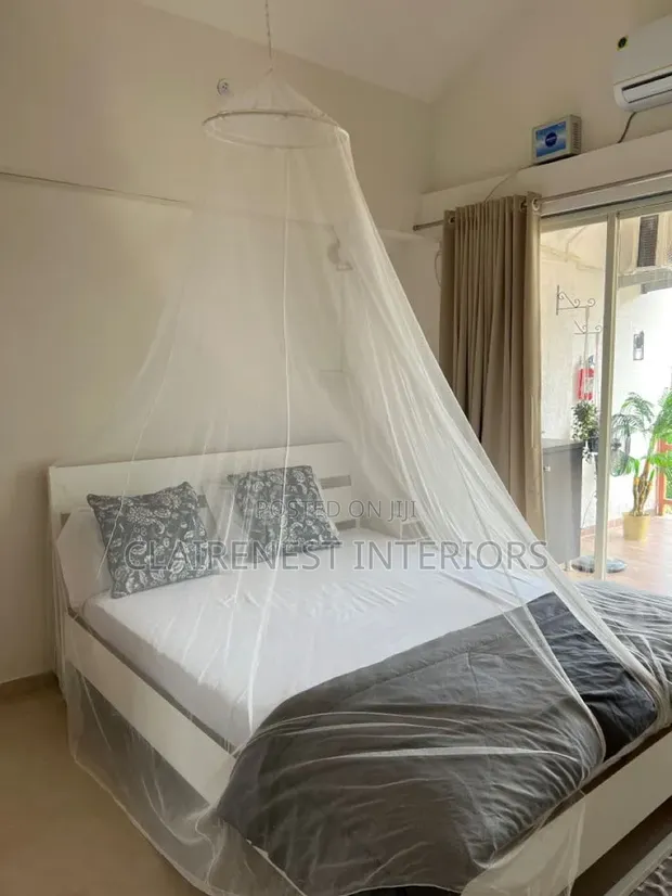 Round Mosquito Net - Brand New - 1