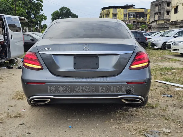 Mercedes-Benz E200 Avantgarde 2019 - 1