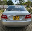 Mercedes-Benz E300 2010 Silver - 2
