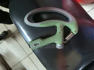 Adjustable Hand Grip