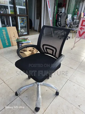Brand New Mesh Back Office Chair