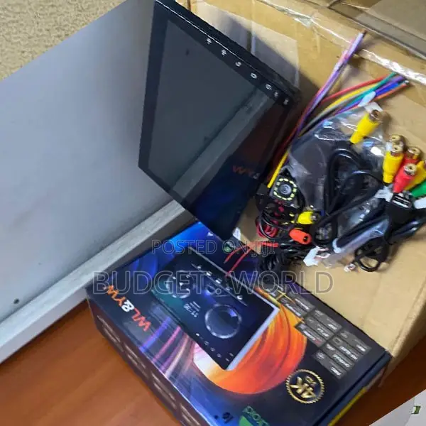 9-Inch Android Car Stereo with Reverse Camera (4GB+64GB) - 1