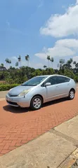Toyota Prius 2013 Silver - 1