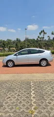 Toyota Prius 2013 Silver - 2