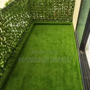 Evergreen Artificial Grass Carpet 20mm
