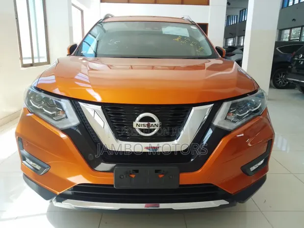 Nissan X-Trail 2.0 Petrol AWD 2021 - 1
