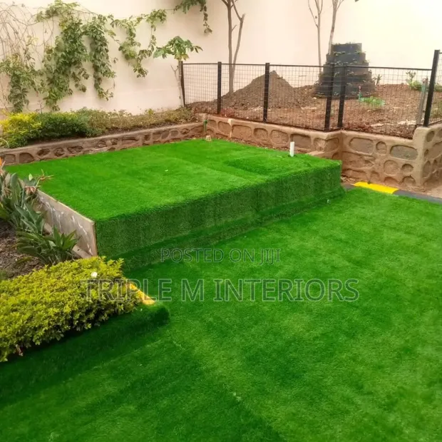 Superior Grade Artificial Turf Carpet - High Density - 1