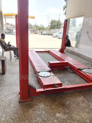 Brand New 4-Post Vehicle Lift