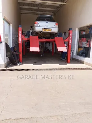 Italian Brand New 4post Lift