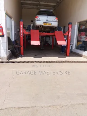 Quality 4-Post Vehicle Lift