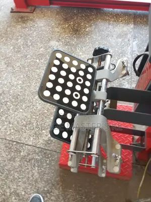Brand New Italian 3D Wheel Alignment Machine