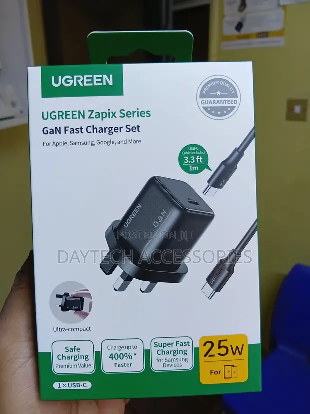 UGREEN 25W PD Fast Charger Adapter + USB-C Cable - Black - 1