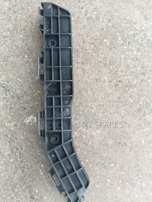 Lexus RX 450 Bumper ya Nyuma Slide