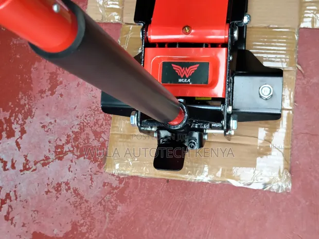 Sunshine Italy 4-Ton Hydraulic Trolley Jack - 1