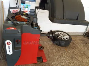Professional Heavy Duty Tyre Balancer Machine