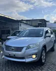 Toyota Vanguard 2011 Silver - 3