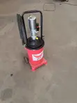 New Heavy Duty Italian Pneumatic Greasing Machine - 2